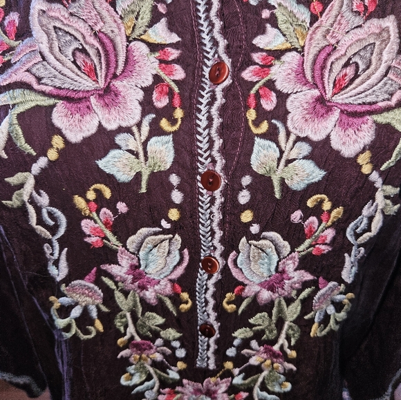 Johnny Was Vintage Embroidered Blouse - Picture 2 of 4